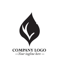 Obraz premium Leaf Logo Symbol Black on White Background in Elegant Minimalist Vector Design for Eco Branding