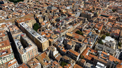 Obraz premium Aerial view of houses and buildings in the historic center of Palermo, Sicily, Italy.
