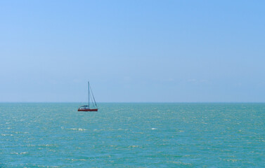 Obraz premium Yachts and Sail boats sailing into La Rochelle - La rochelle is the home of French sailing and has 1000's of boating berths