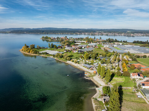 Luftbild von der Insel Reichenau im Bodensee mit dem Strandbad und Campingplatz Sandseele
