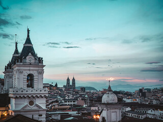 Naklejka premium Quito, the capital of Ecuador, at a beautiful sunset.