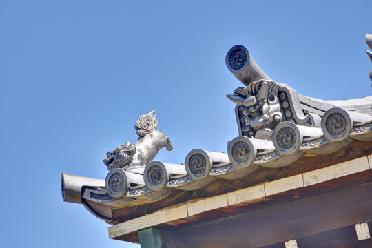 鬼瓦」の写真素材 | 1,147件の無料イラスト画像 | Adobe Stock