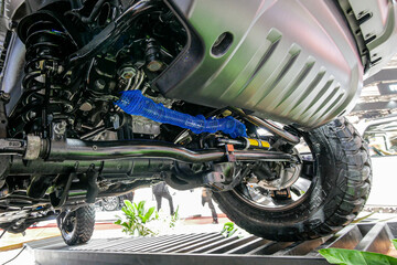 Axle construction on adventure cars.