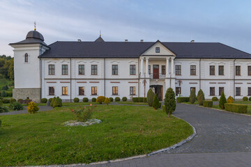 Fototapeta premium Holy Dormition Univ Lavra Monastery on a Sunny Day