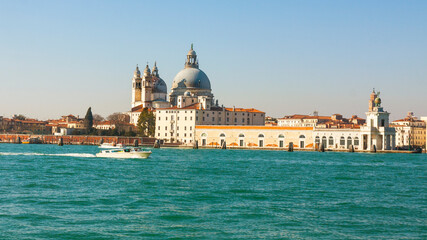 Fototapeta premium Church Santa Maria della Salute in Venice, Italy