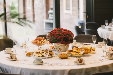 A beautiful table set for an autumn celebration.