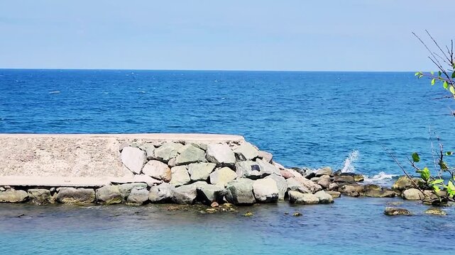 Trabzon ganita beach, rocks and sea