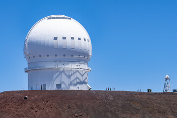 The Canada&ndash;France&ndash;Hawaii Telescope (CFHT) is located near the summit of Mauna Kea mountain on Hawaii's Big Island at an altitude of 4,204 meters (13,793 feet), part of the Mauna Kea Observatory. 