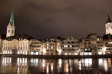 Travelling around switzerland by night