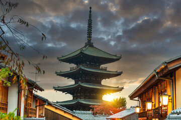 Hōkan-ji Temple (Yasaka Pagoda) at sunrise on Gion street in Kyoto. Japan