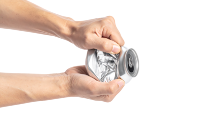 力強くアルミ缶を握りつぶす瞬間｜背景なし・透過PNG