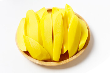 Pickled mango slices, sweet and crunchy
