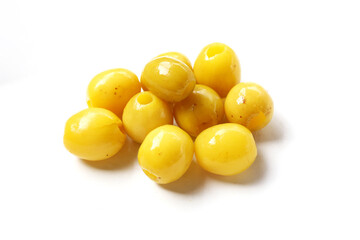 Pickled jujube fruits with a sweet and tangy flavor.