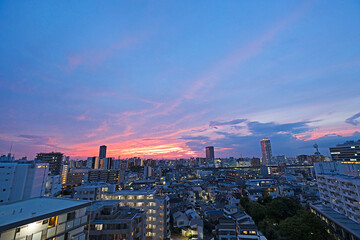 燃えるような空