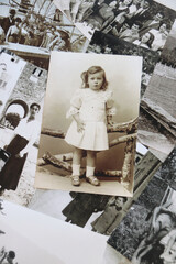 COLLAGE DI FOTO ANTICHE