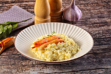 Risotto with natural crab leg
