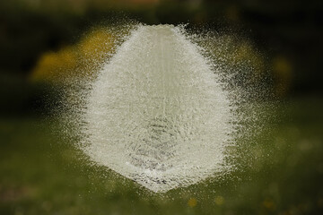 cracked water baloon