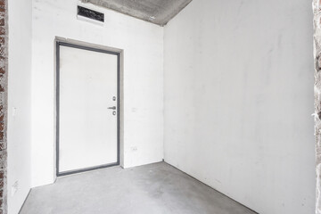 nterior of the apartment without decoration in gray colors
