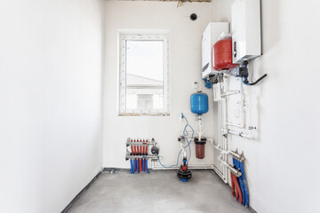 nterior of the apartment without decoration in gray colors