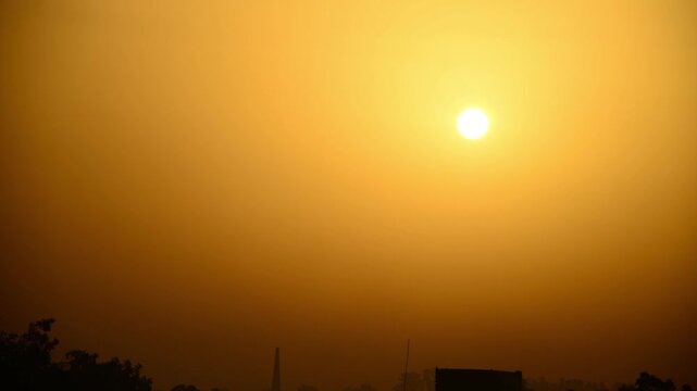 Peaceful Sunrise Time-lapse with Golden Hour Sky &ndash; Nature Stock Footage