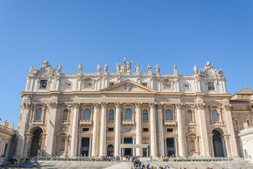 Obraz premium St. Peter’s Basilica and St. Peter’s Square, Vatican City 