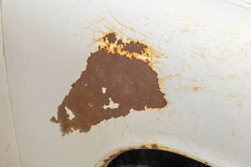 車のさび、きず　Rusty iron plate of an old car