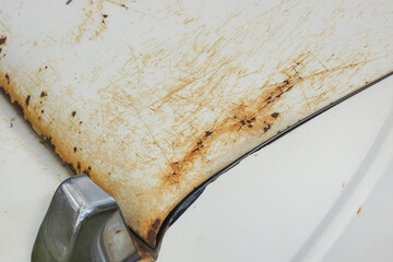 車のさび、きず　Rusty iron plate of an old car