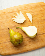 Whole-wheat cake with baked pear and cinnamon. Step-by-step recipe to learn how to cook.