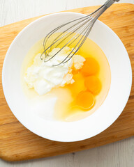 Whole-wheat cake with baked pear and cinnamon. Step-by-step recipe to learn how to cook.