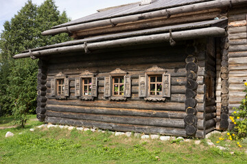 Exhibition in the tourist complex Mandrogi, Russia a 19th-century peasant house