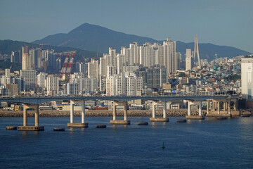 Blick nach Norden auf die Skyline von Busan, S&uuml;dkorea