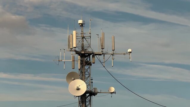 Framework for Advanced 4G and 5G Wireless Network Transmission and Cellular Signal Distribution Antenna