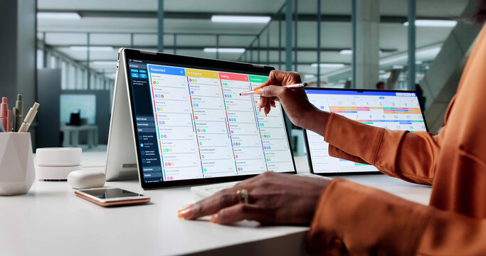 The Business Analyst Managing Project Schedule