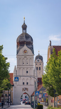 Sch&ouml;ner Turm in der Altstadt von Erding