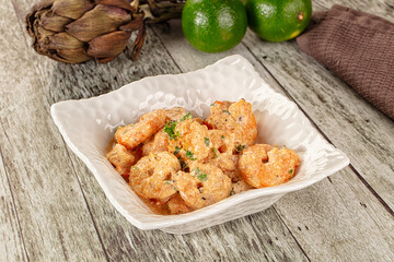 Prawn in white cream sauce