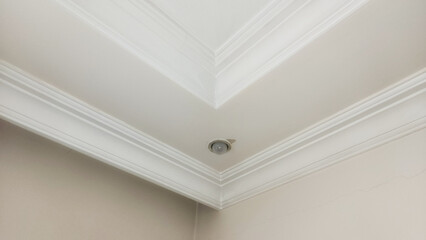 plasterboard on the ceiling and ceiling lighting