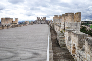 Obraz premium Penafiel, Spain - 6 March 2025: 10th century Penafiel Castle, Castile and Leon
