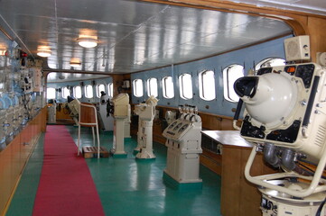 MURMANSK, RUSSIA - JULY 5, 2009: The old Russian nuclear icebreaker LENIN in the port of Murmansk. Ship's wheelhouse. © panserg