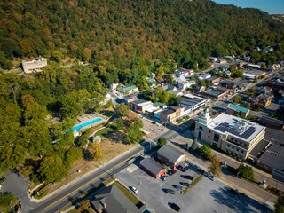 Exploring Berkeley Springs in West Virginia on a Late Summer Morning