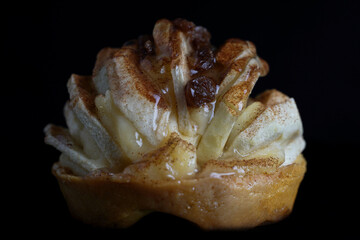 Apple Pie with cinnamon sugar and raisins