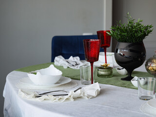 An Elegant Dining Table Setting with Beautiful and Modern Decor Elements to Admire