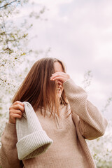 Girl in a Sweater 7286.