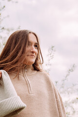 Girl in a Sweater 7285.