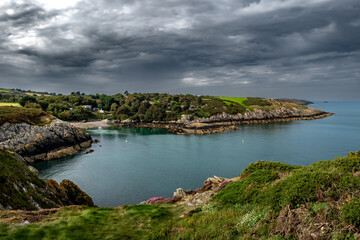 Obraz premium Wild Atlantic Coast On The Isle Of Anglesey In North Wales, United Kingdom