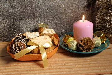 vela morada navidad detalles turron regalos 