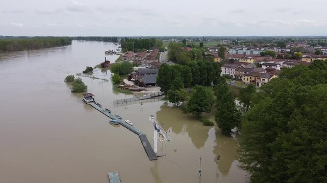 Po river flooding at Boretto, Italiy