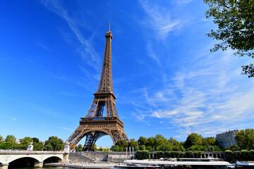 Eiffel Tower and the Seine River on a Sunny Summer Day — Paris, France, August 24, 2025