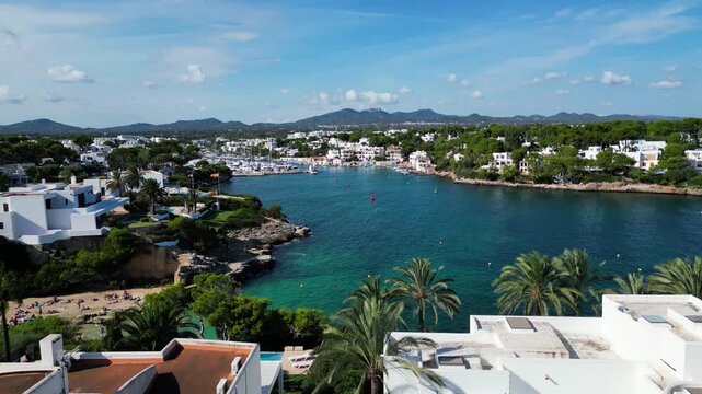 Sch&ouml;ne Hafenstadt in Mallorca.