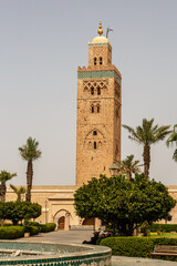 Obraz premium The Koutoubia Mosque Minaret and Gardens in Marrakech Morocco