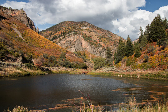 Utah Fall Autumn Hiking views of Causey Reservoir Weber County Utah 